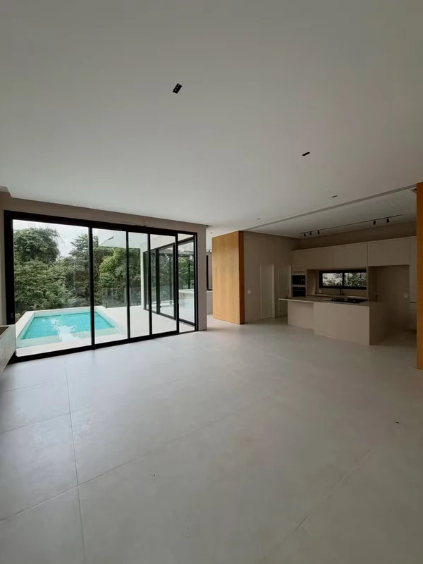 Ex-BBB Jonas Sulzbach celebra mansão finalizada após 4 anos de obras por Reprodução/Instagram