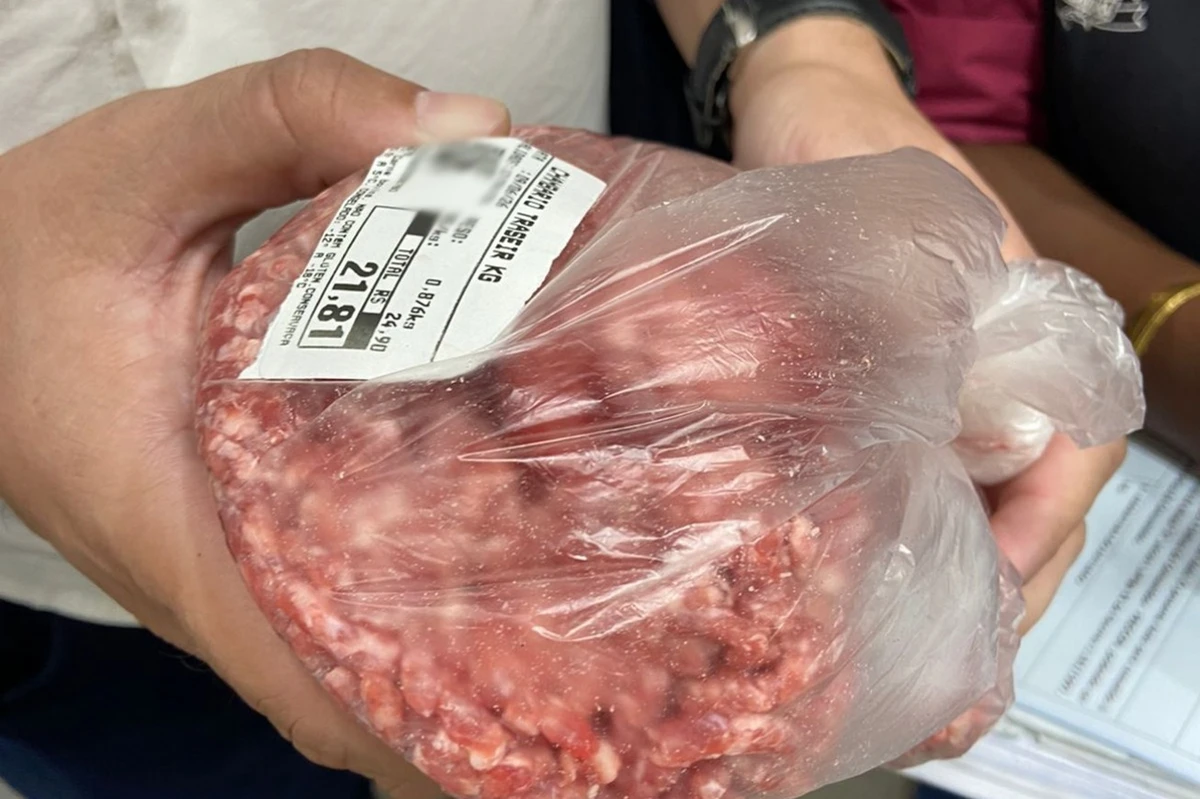 Procon autua supermercado atacadista por descumprimento à Lei da Carne Moída por Reprodução