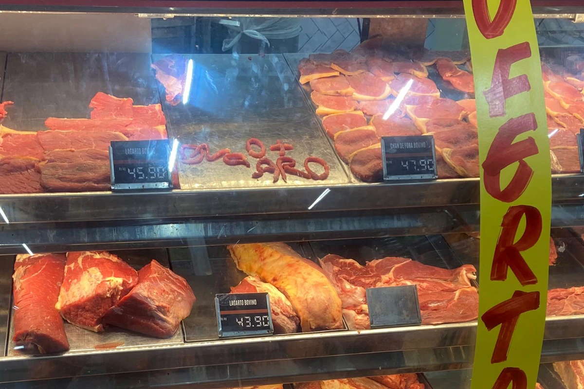 Procon autua supermercado atacadista por descumprimento à Lei da Carne Moída por Reprodução