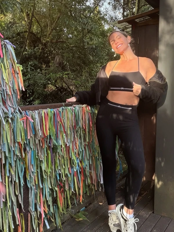 Katia Aveiro por Reprodução/Instagram